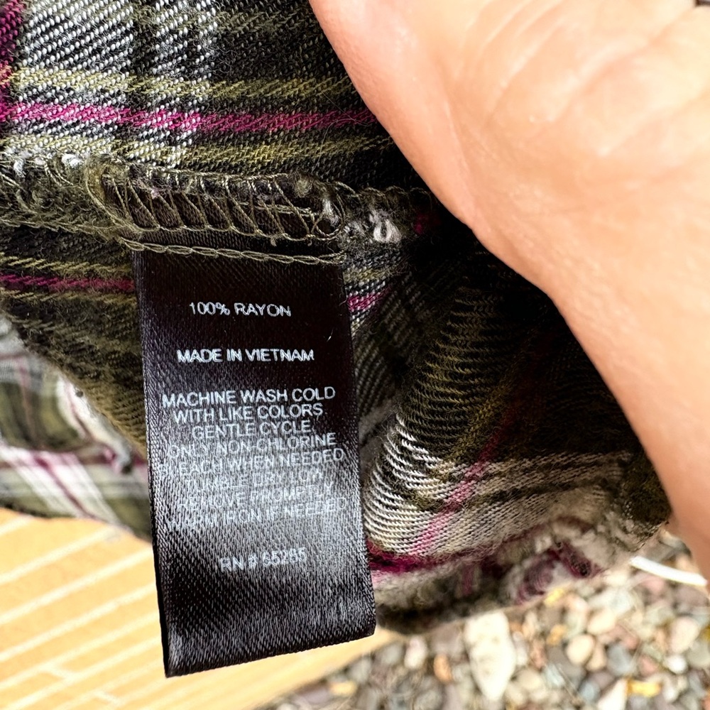 Express Green Plaid Shirt - Picture 4 of 5